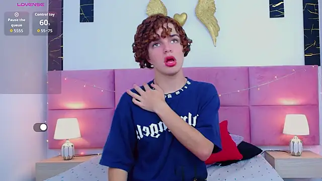 Skyee angel online show from 02.03.26