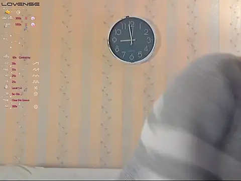 LustfulSarah online show from 09.26.25