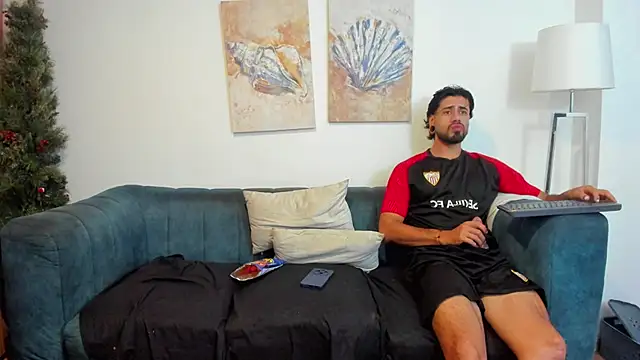 heteros curious online show from 03.19.26