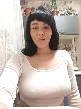 Snapshot of KARINA-TITS chatting on 11.26.25 KARINA-TITS online show from 11.26.25