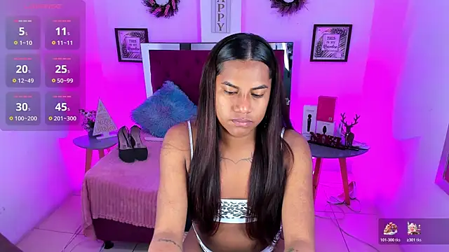 Samantha  F W online show from 12.19.25