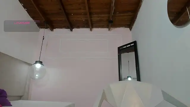 Izelevans online show from 04.08.26