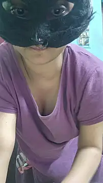 Snapshot of SameeraReddy19 chatting on 06.18.26 SameeraReddy19 online show from 06.18.26