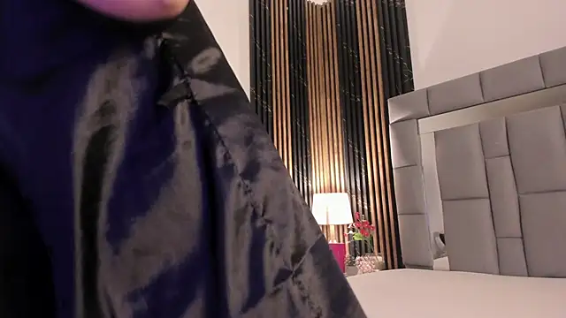 amaia santini online show from 03.06.26