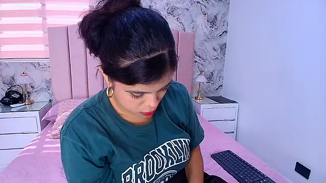 Snapshot of katsumi_yan chatting on 02.03.26 katsumi yan online show from 02.03.26