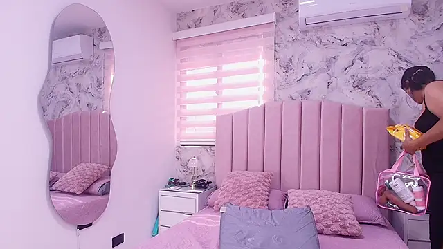 Snapshot of katsumi_yan chatting on 02.16.26 katsumi yan online show from 02.16.26