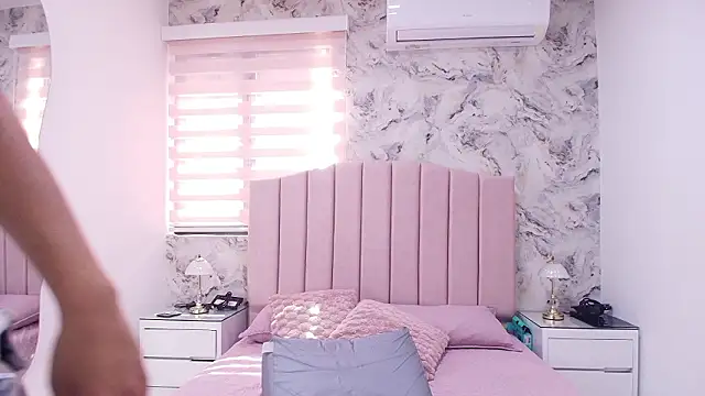 Snapshot of katsumi_yan chatting on 02.18.26 katsumi yan online show from 02.18.26