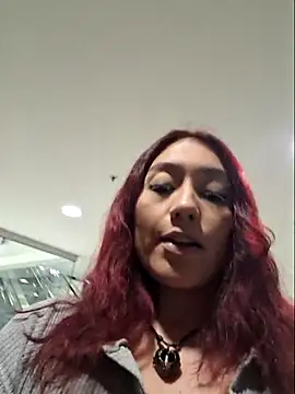 Eveeelyn25 online show from 02.25.26