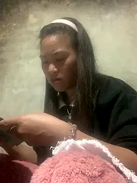 hotel222 online show from 11.22.25