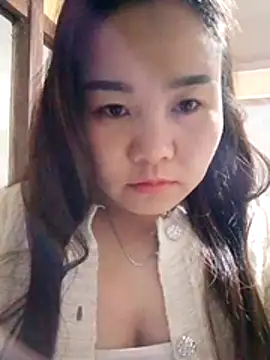 Snapshot of One-two22 chatting on 11.25.25 One-two22 online show from 11.25.25