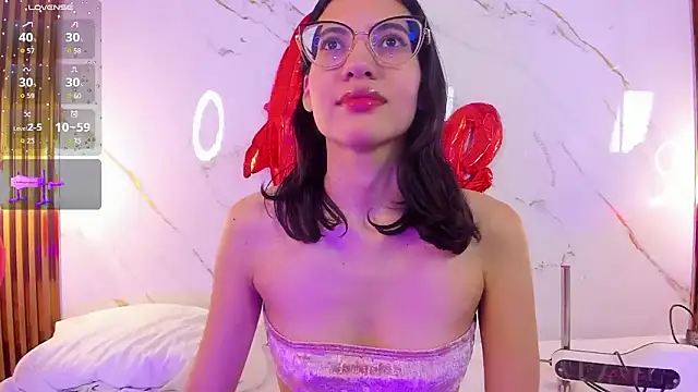 Snapshot of VanessaBoch chatting on 02.09.26 VanessaBoch online show from 02.09.26