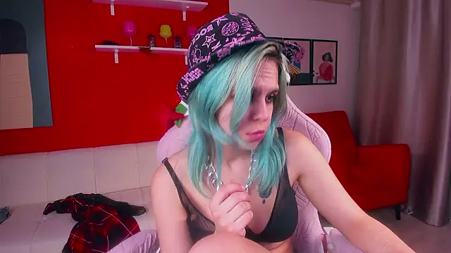 LiraBelle online show from 02.24.26