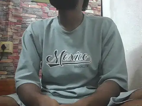 Snapshot of Chennaidark24 chatting on 11.23.25 Chennaidark24 online show from 11.23.25