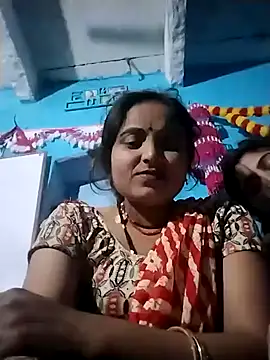 Snapshot of Pooja_hote chatting on 11.22.25 Pooja hote online show from 11.22.25