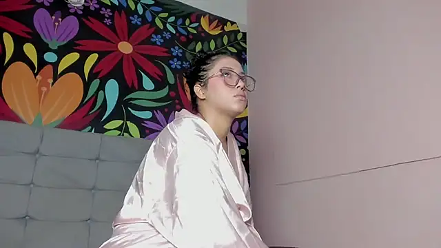 AmberRoses  online show from 11.26.25