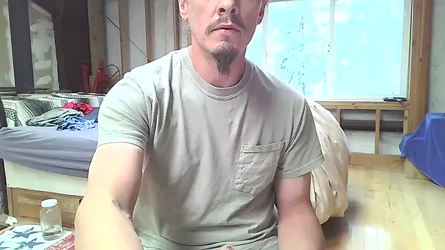 Snapshot of Ruggeddude8 chatting on 04.12.26 Ruggeddude8 online show from 04.12.26