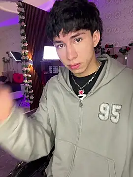 kaelwolf tay online show from 03.28.26