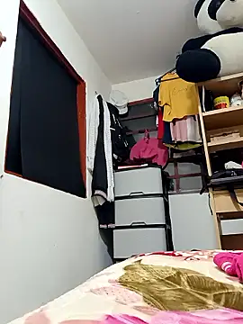 Alice-pink online show from 01.11.26