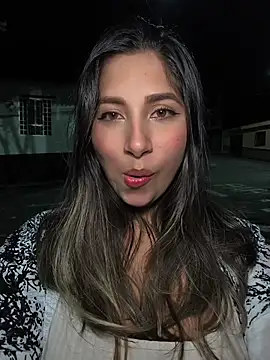 Snapshot of Catalina_ramos chatting on 05.03.26 Catalina ramos online show from 05.03.26