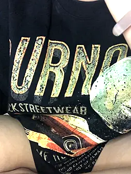 ArielMai online show from 11.28.25