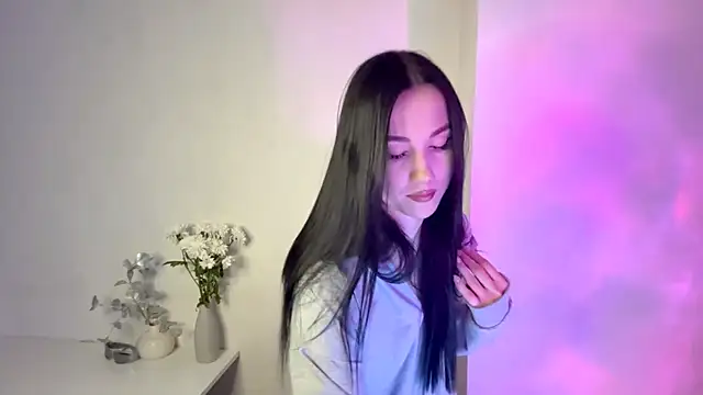 Beautyofnlka online show from 12.01.25