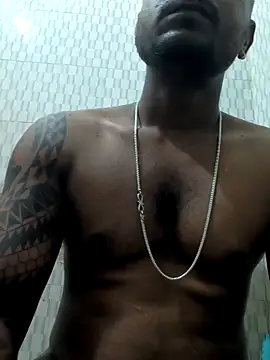 Snapshot of aryaaap chatting on 11.29.25 aryaaap online show from 11.29.25