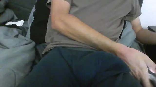 Snapshot of latinman7944 chatting on 04.19.26 latinman7944 online show from 04.19.26