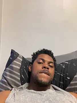 Snapshot of Chocolatemf chatting on 12.14.25 Chocolatemf online show from 12.14.25