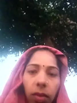 Snapshot of Babita_Gori chatting on 11.30.25 Babita Gori online show from 11.30.25