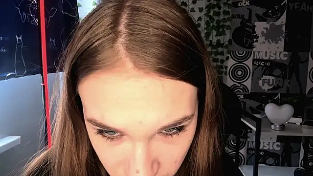 Snapshot of helgicuteness chatting on 02.08.26 helgicuteness online show from 02.08.26