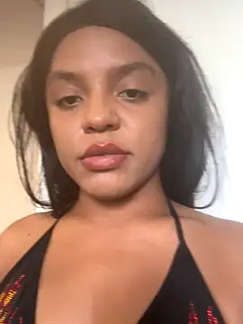 xoeewinters online show from 11.23.25