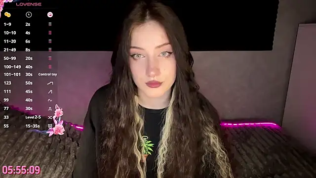 Meowluly online show from 04.05.26