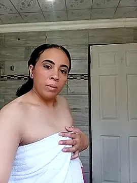 sexymaxine15 online show from 12.02.25