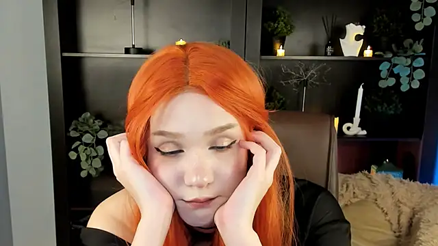 Snapshot of AliceMeowow chatting on 11.28.25 AliceMeowow online show from 11.28.25