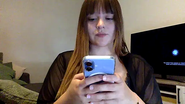 Snapshot of Blue-Coxy chatting on 07.20.26 Blue-Coxy online show from 07.20.26