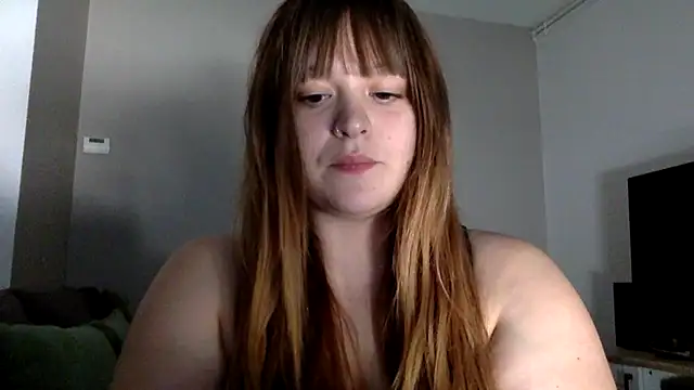 Snapshot of Blue-Coxy chatting on 07.21.26 Blue-Coxy online show from 07.21.26