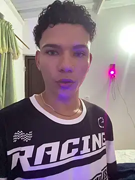 secret justin7 online show from 12.17.25