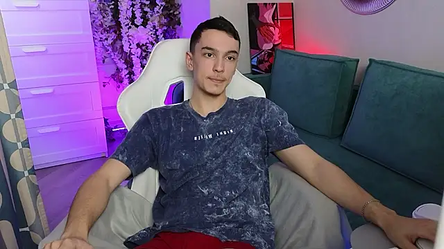 MoonlinSkinn online show from 02.20.26