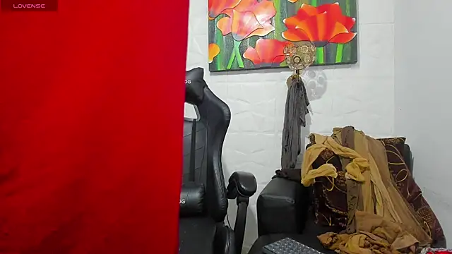 Snapshot of Miss_clarepocahose chatting on 05.07.26 Miss clarepocahose online show from 05.07.26
