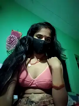 Snapshot of Uma_sain chatting on 12.01.25 Uma sain online show from 12.01.25