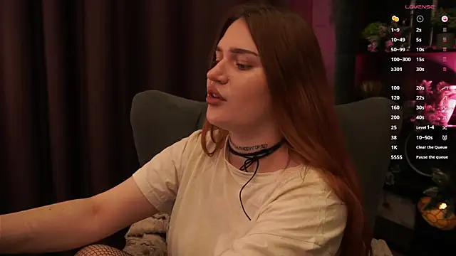 Snapshot of LucyLuice chatting on 12.02.25 LucyLuice online show from 12.02.25