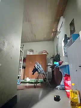 LianLaz online show from 12.19.25