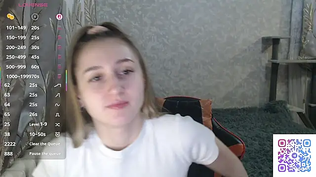 Ave Costly online show from 01.12.26