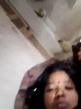 Curvy Vamikaa online show from 12.22.25