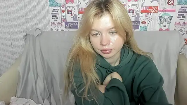 AlysaMeow online show from 12.02.25