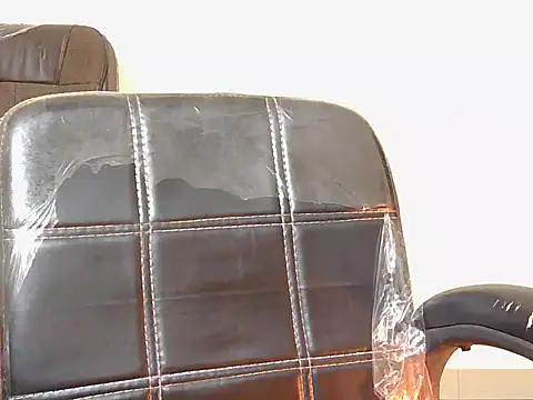 Snapshot of cute_mahira chatting on 11.27.25 cute mahira online show from 11.27.25