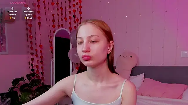 lally cute online show from 02.27.26