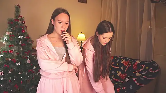 VirginiaRowe online show from 12.01.25