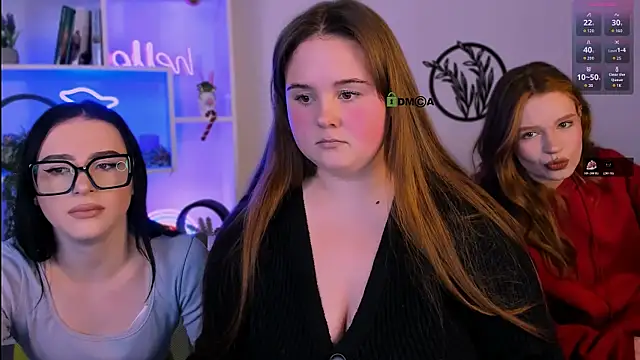 Snapshot of candy_flossie1 chatting on 01.11.26 candy flossie1 online show from 01.11.26