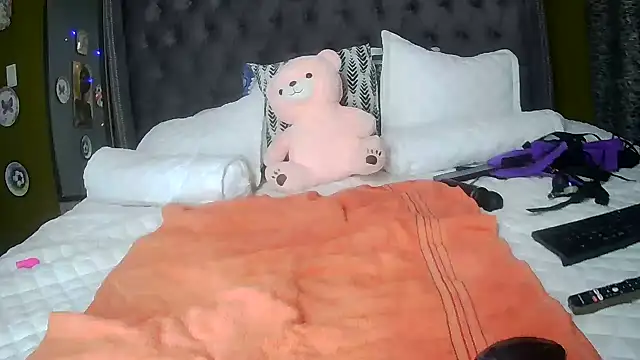 JuicyEbonyGoddess online show from 02.19.26